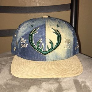Milwaukee bucks hat